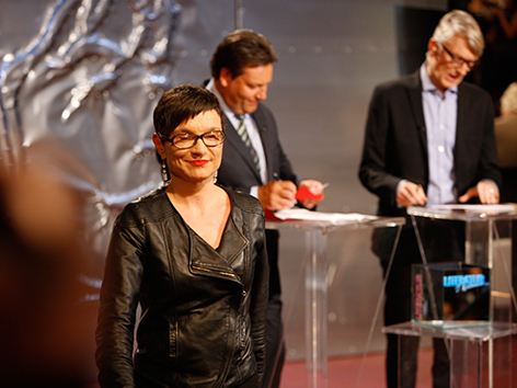 Auslosung Lesereihenfolge_Olga Flor: Foto: Johannes Puch