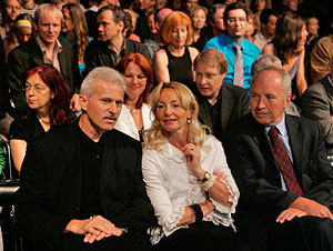 Zahlreiche Ehreng&auml;ste wohnten der Er&ouml;ffnung bei (Bild: Johannes Puch)